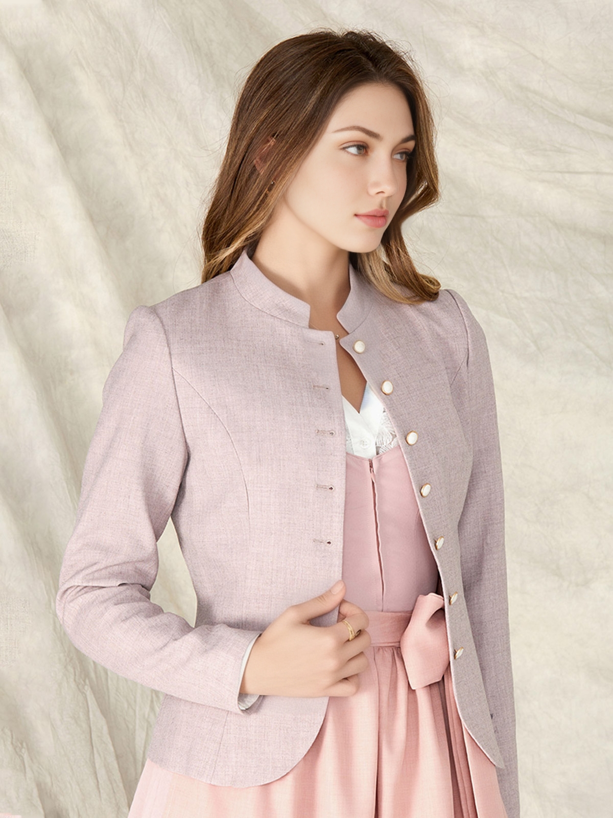 Dirndl in Lila – Eleganz mit traditionellem Charme