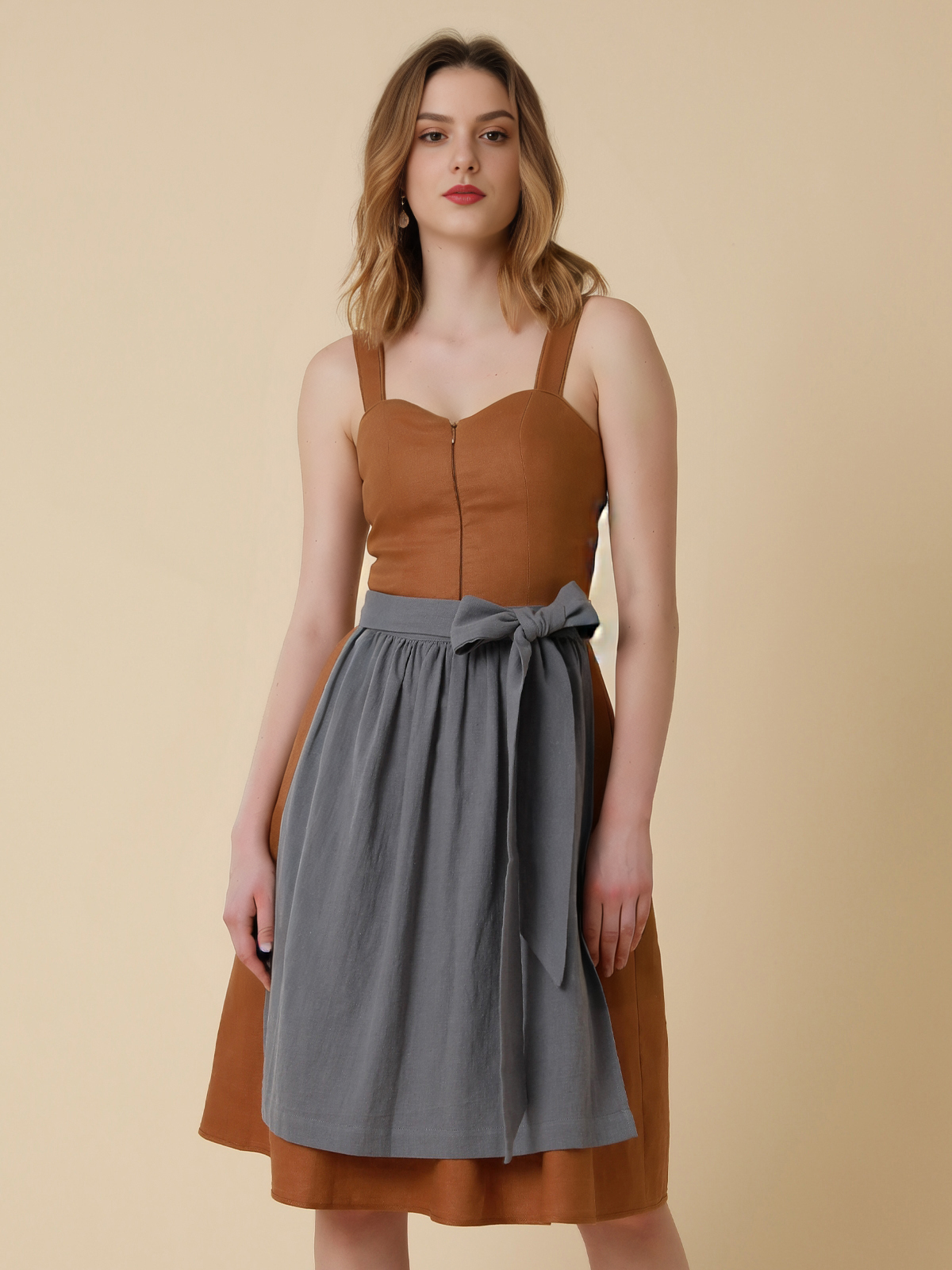 Dirndl in Gelb und Rosa