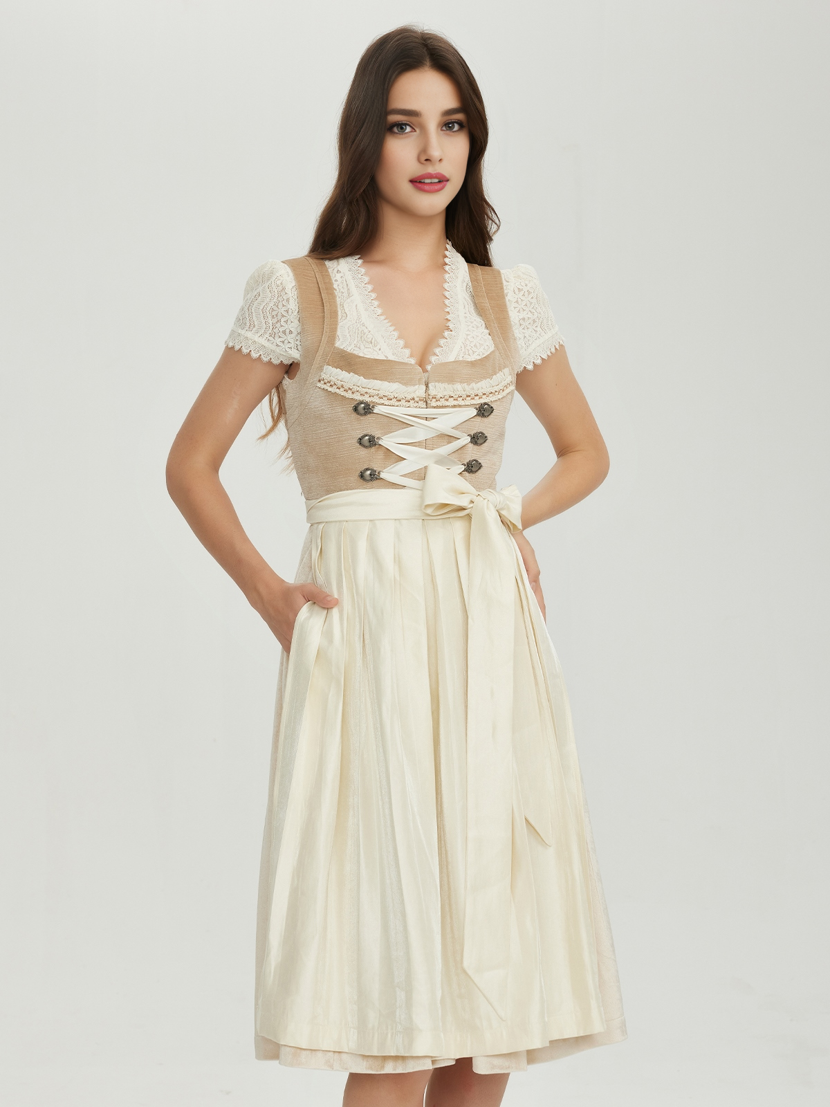 Dirndl mit langarm Bluse