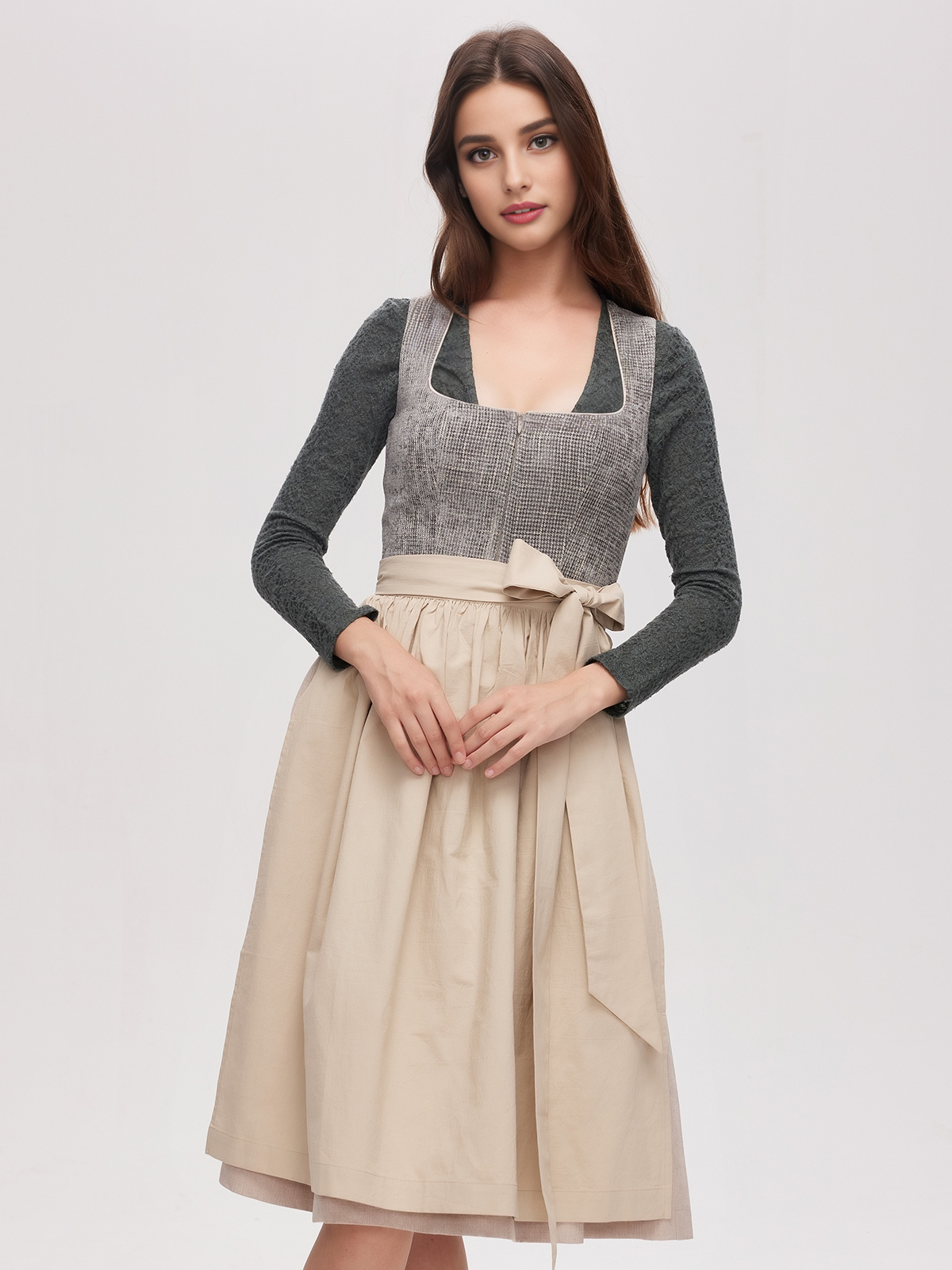 Dirndl in Grün – eine Alternative zum Rot