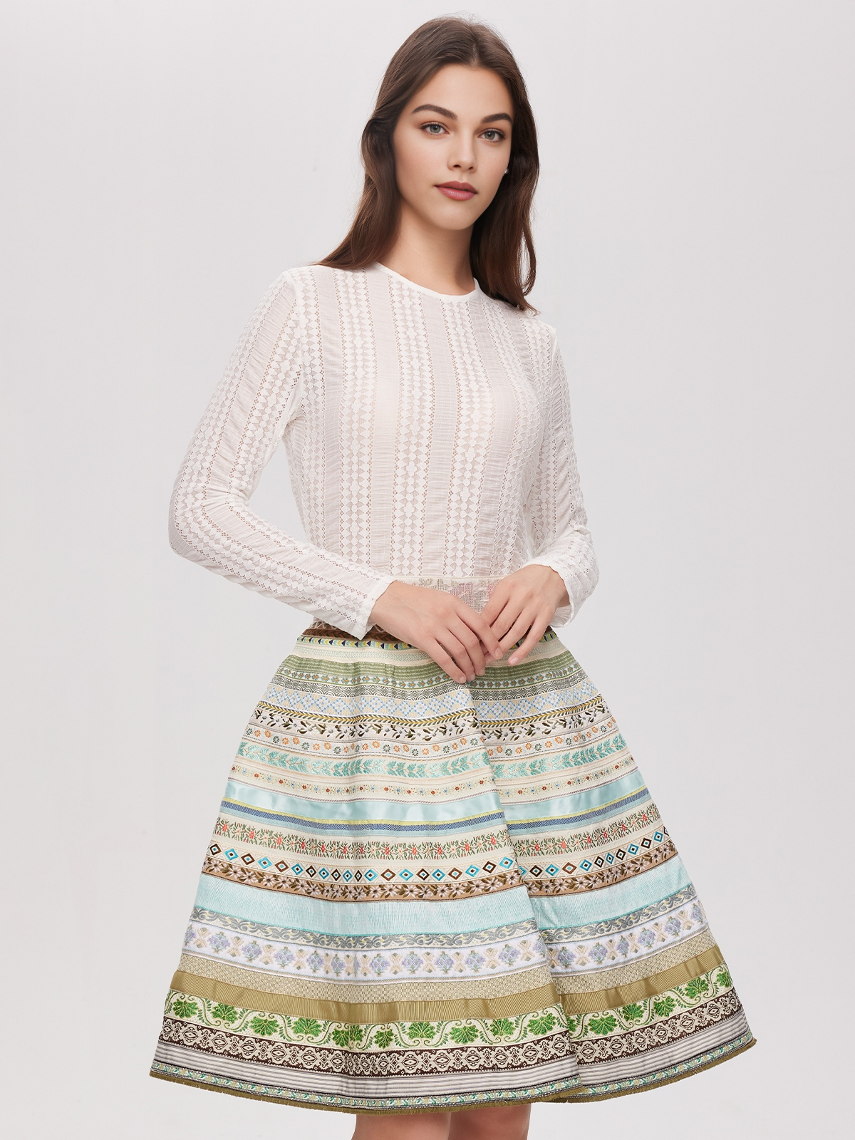 Mei Dirndl in Grün – feminin und stilvoll