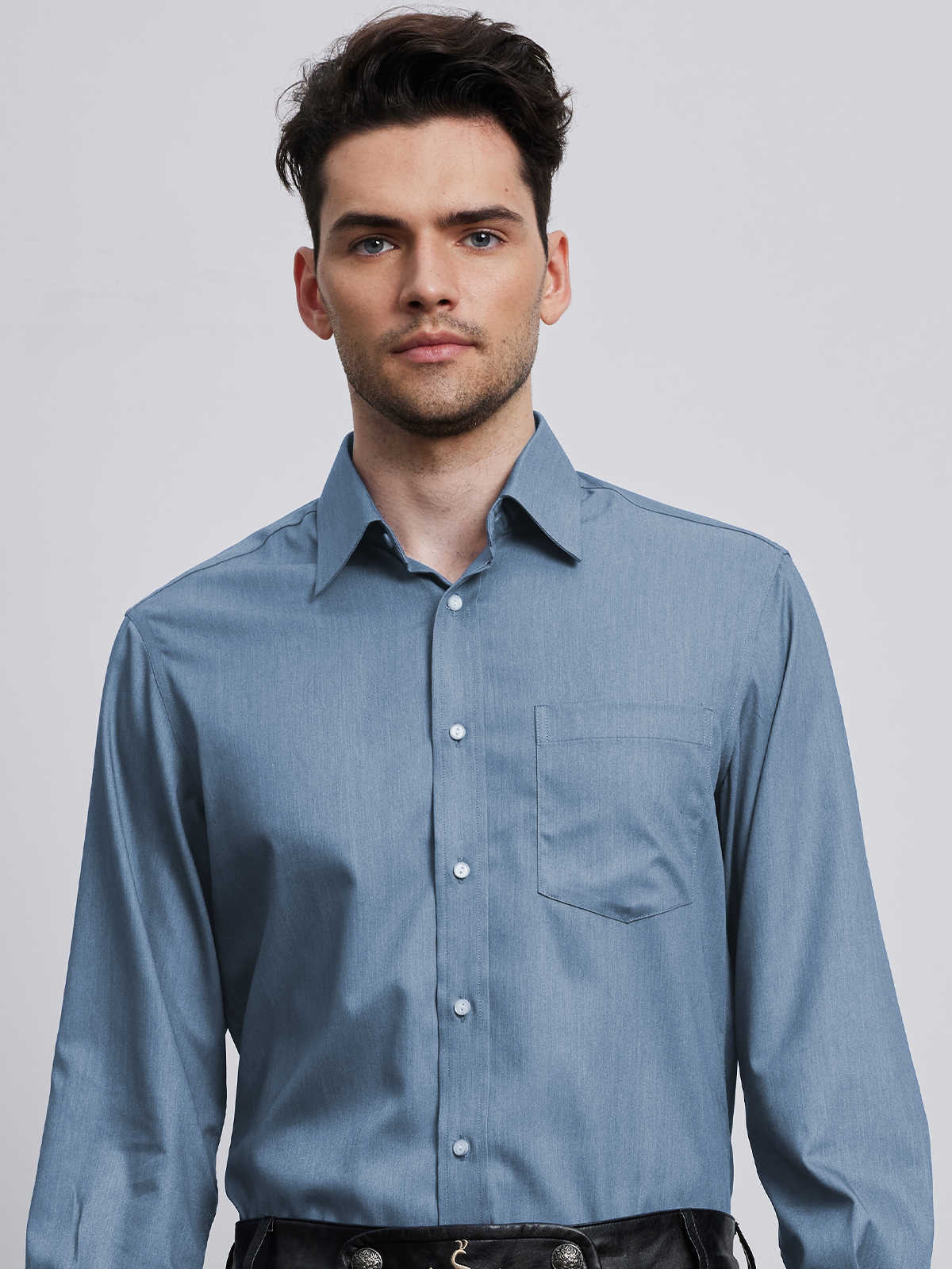 Dirndl in Blau – zeitlose Eleganz