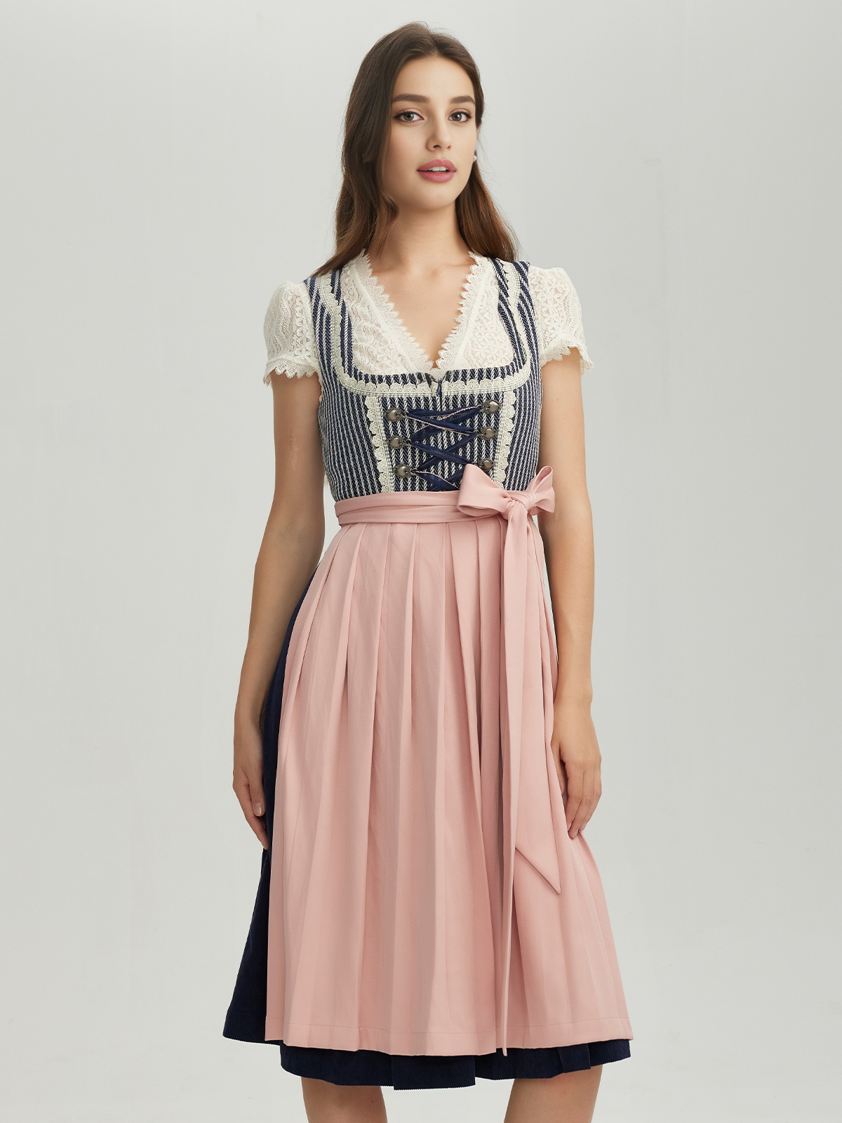 Anthrazit Dirndl in eleganter Ausführung