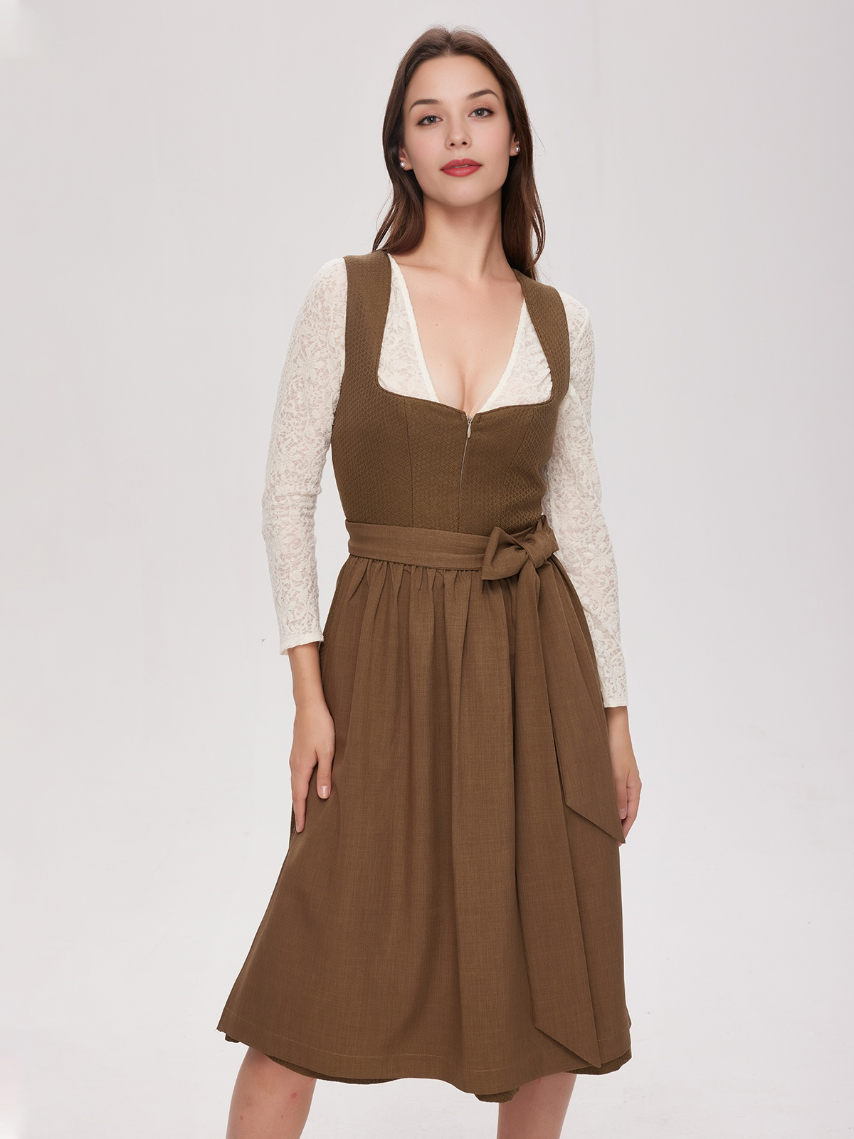 Modernes Dirndl in Grün