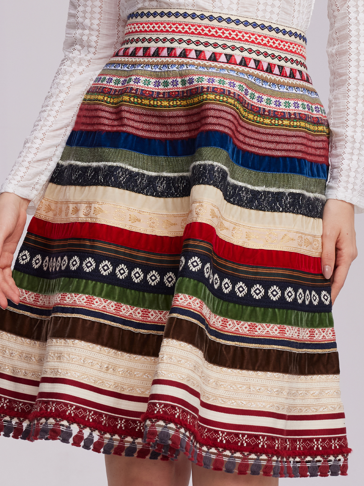 Modernes Dirndl in Rot