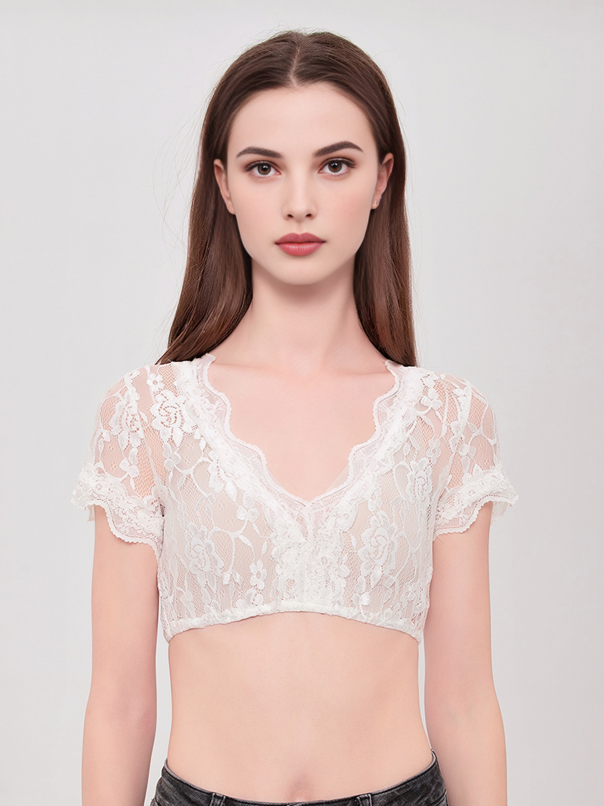 Modernes Dirndl mit Puffärmel-Bluse