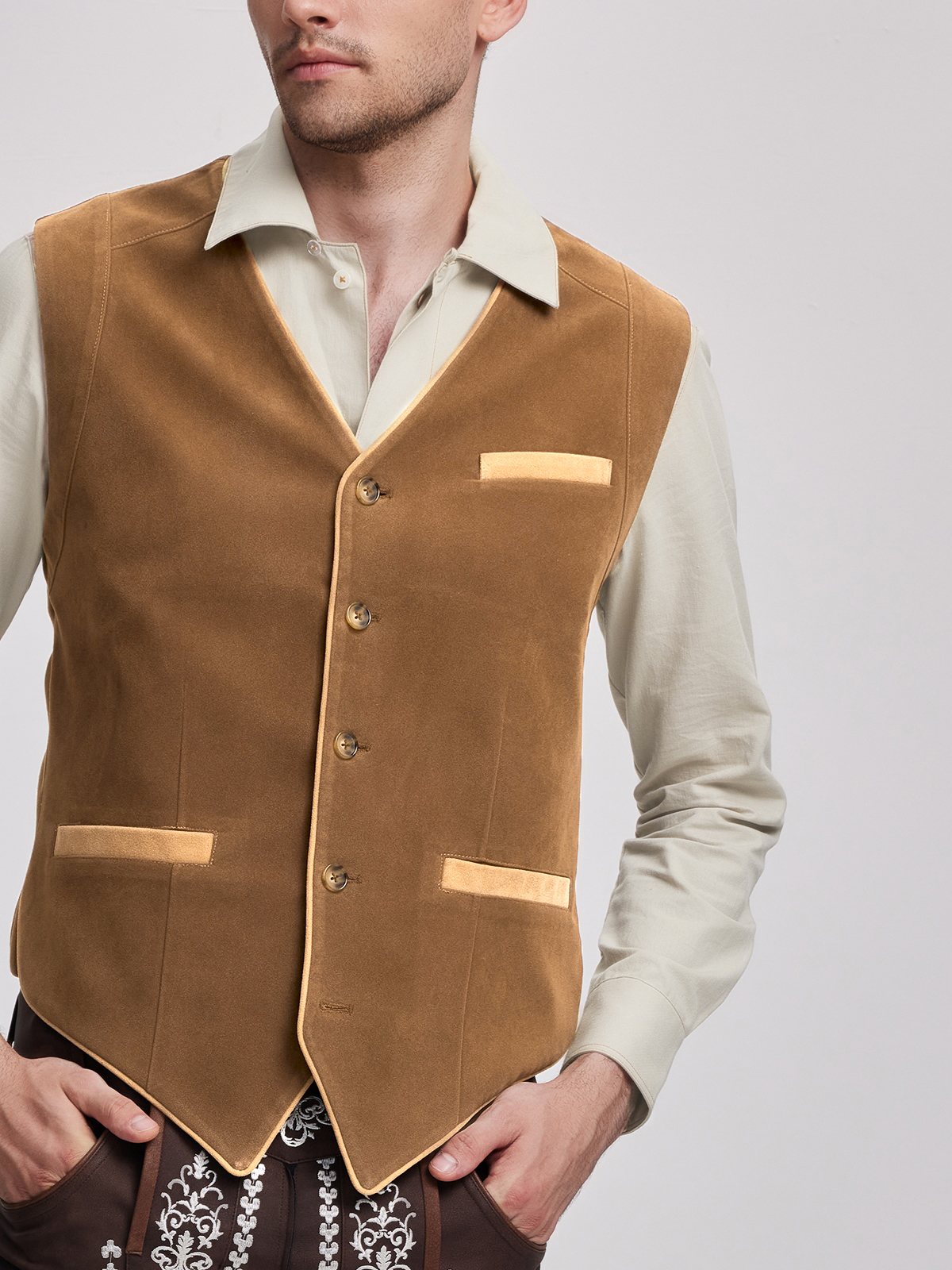 Dirndlbluse in Gelb mit traditioneller Stickerei