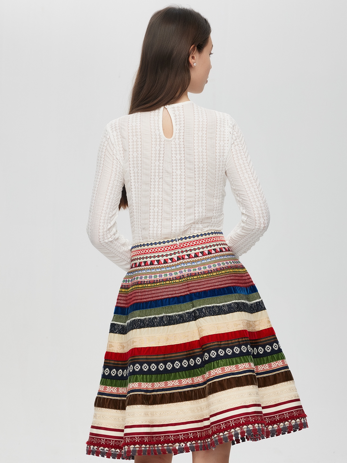 Dirndl in Rot – Inspirierendes Farbspiel