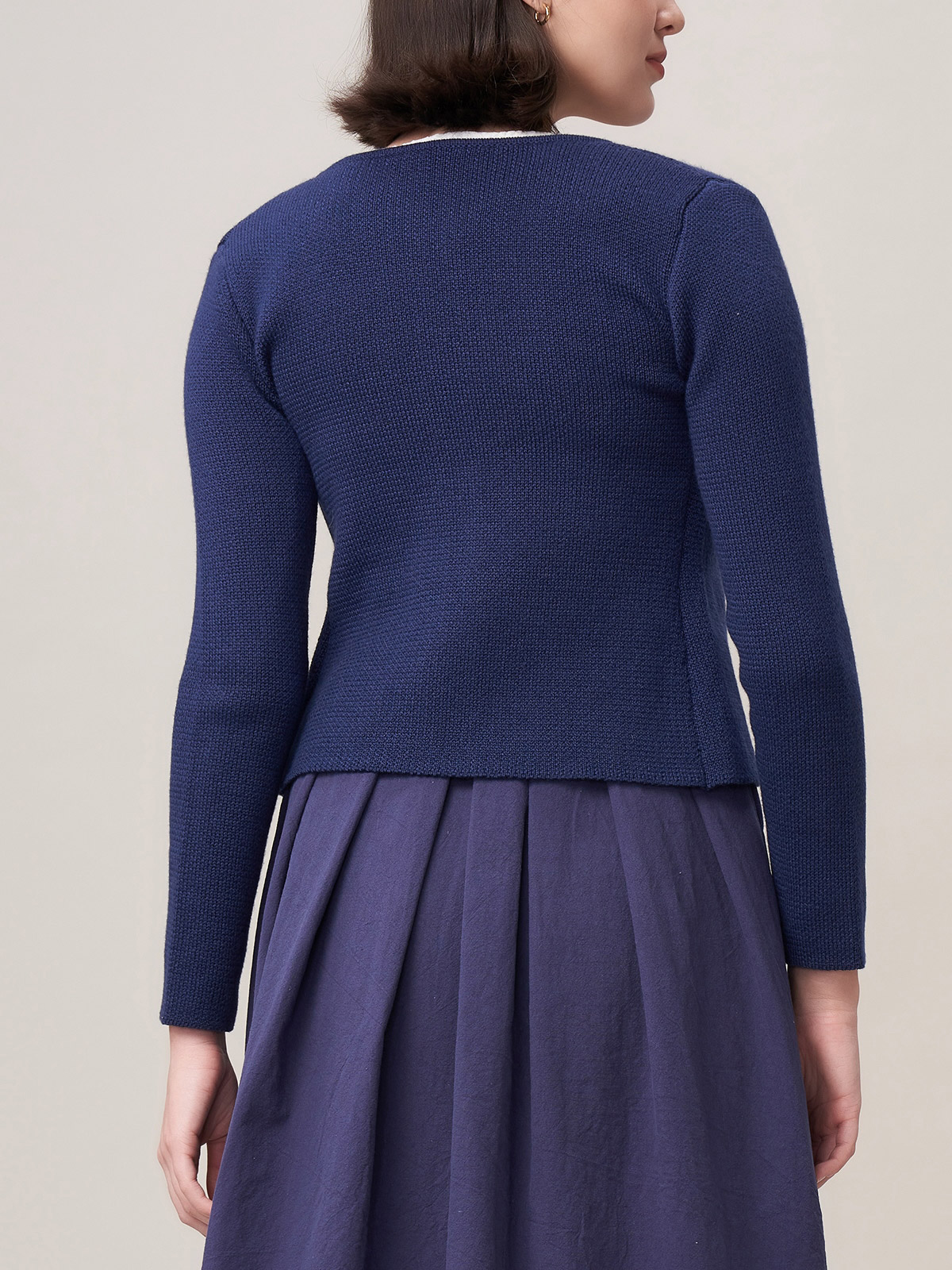 Dirndl mit Samt in Marineblau