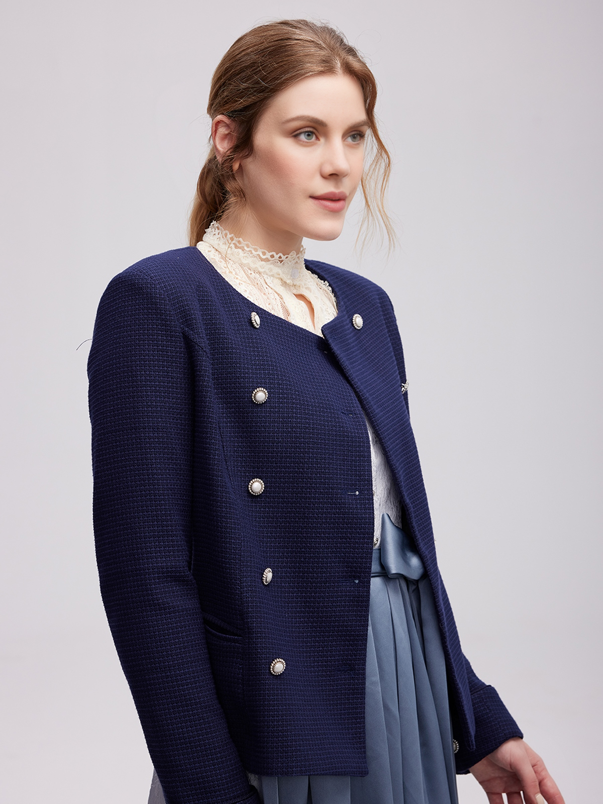 Leder Dirndl mit blauer Jacke