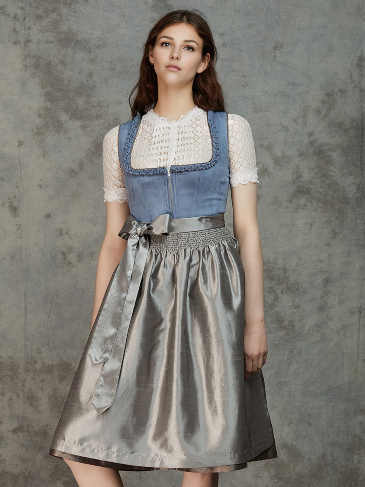 Dirndl in Blau mit Knopfdetails